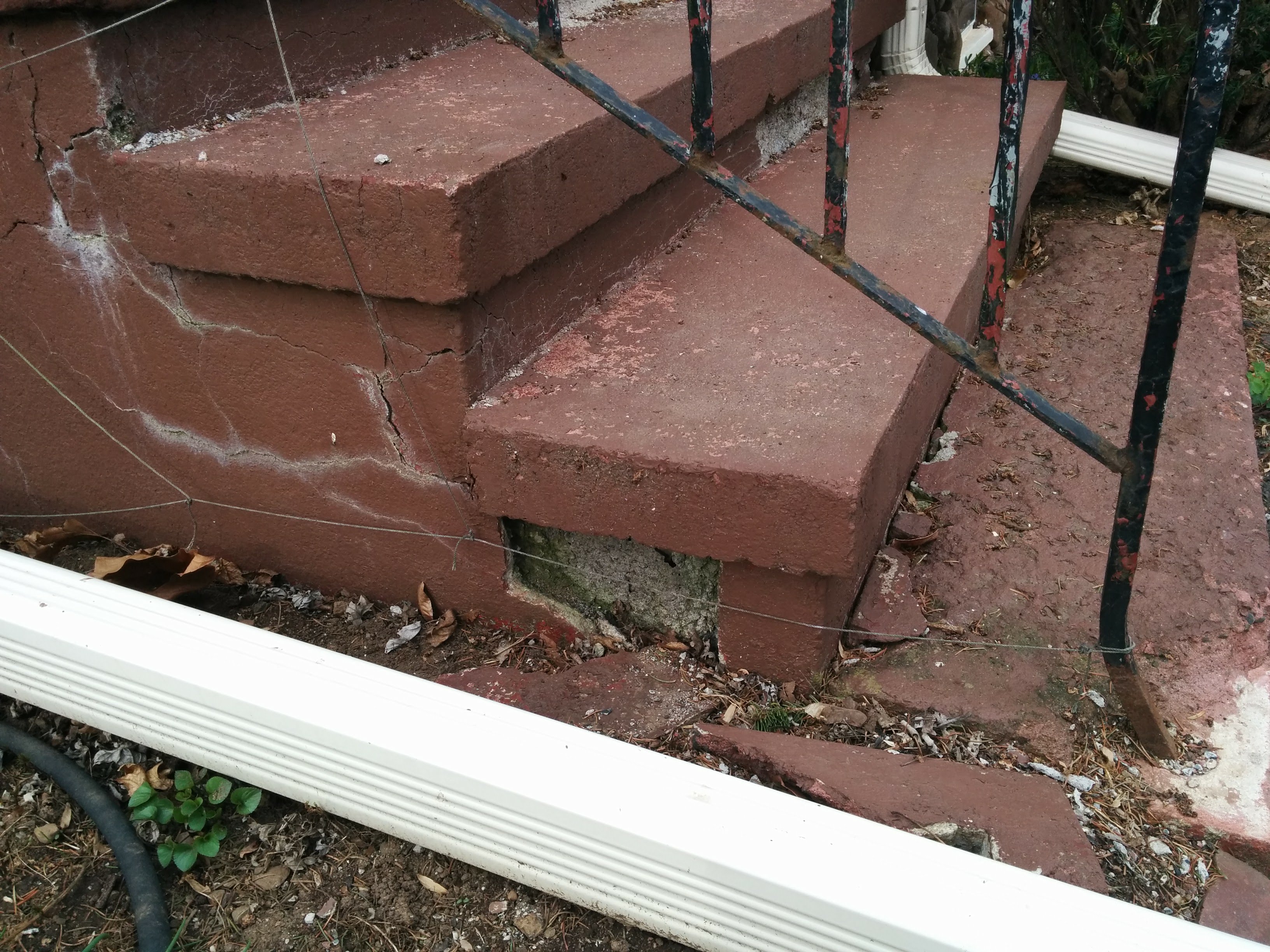 diane-crumbling-concrete-steps-ask-the-builder