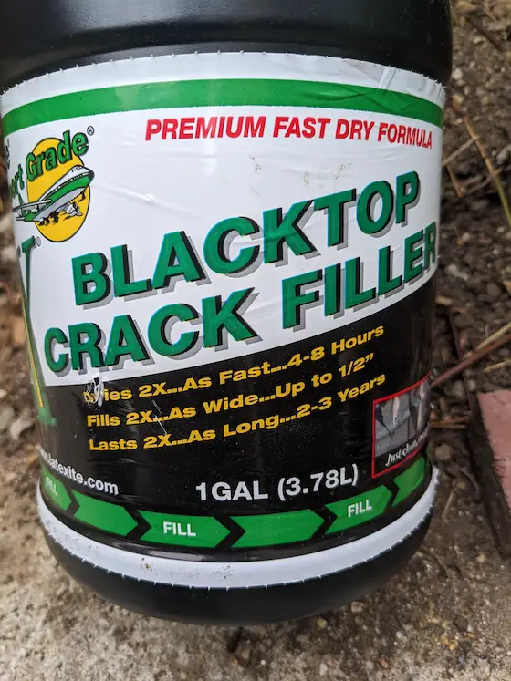 blacktop crack filler